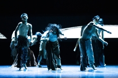 Cloud Gate Dance Theatre of Taiwan in 'Lunar Halo' at Sadler's Wells