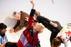 Final Thursday evening contact improvisation session at Curious Seed's space in Ocean Terminal in Leith, Edinburgh, on 22 February 2023 © Chantal Guevara. All rights reserved.