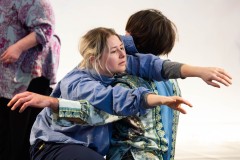 Final Thursday evening contact improvisation session at Curious Seed's space in Ocean Terminal in Leith, Edinburgh, on 22 February 2023 © Chantal Guevara. All rights reserved.