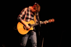 Doug Johnstone performing at the We Are For Palestine (Edinburgh) fundraiser at the Assembly Roxy in Edinburgh